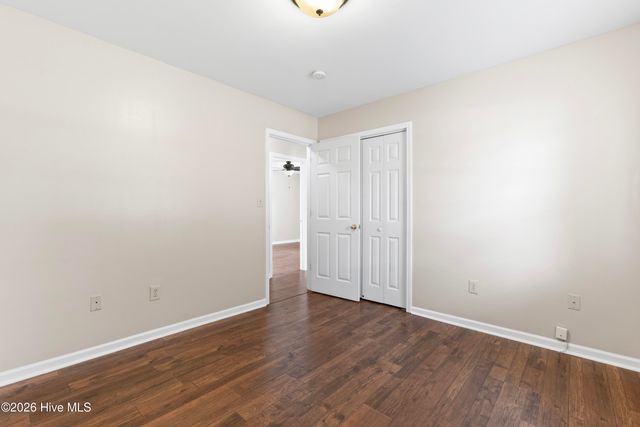 400 Kant Place, Jacksonville, NC 28540