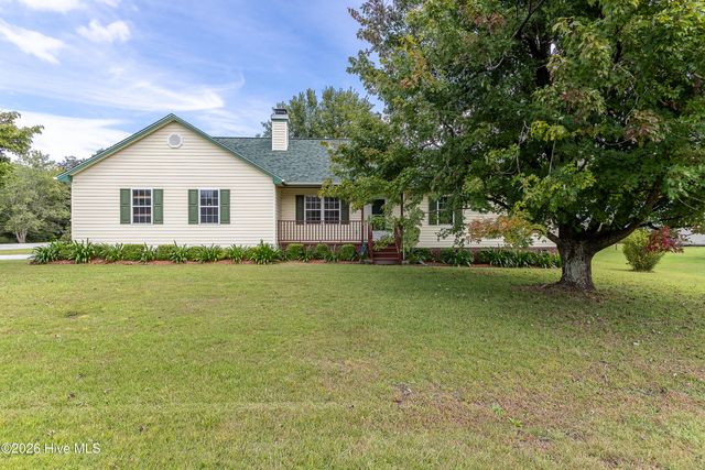 400 Kant Place, Jacksonville, NC 28540