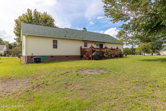 400 Kant Place, Jacksonville, NC 28540