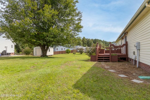 400 Kant Place, Jacksonville, NC 28540