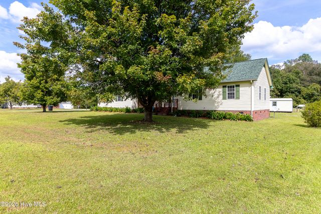 400 Kant Place, Jacksonville, NC 28540