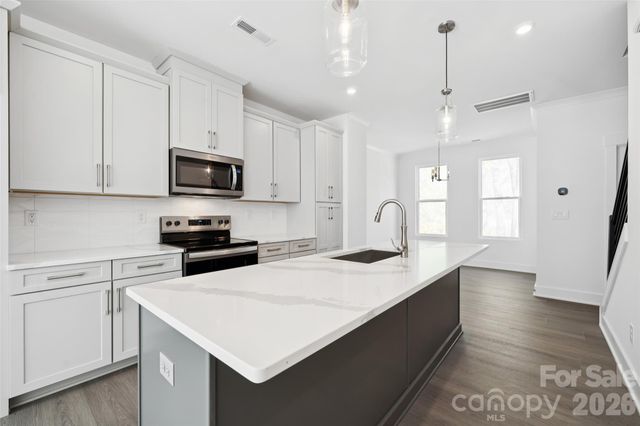 1107 Kokomo Lane 41, Charlotte, NC 28206