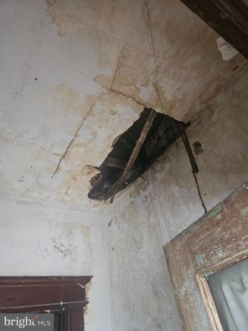 2819 W SOMERSET ST, Philadelphia, PA 19132