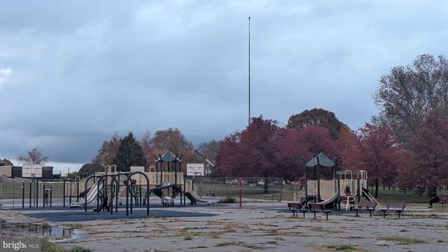 2819 W SOMERSET ST, Philadelphia, PA 19132