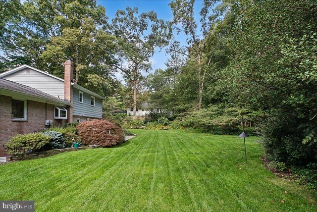 3403 VALEWOOD DR, Oakton, VA 22124