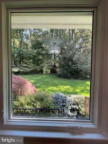 3403 VALEWOOD DR, Oakton, VA 22124