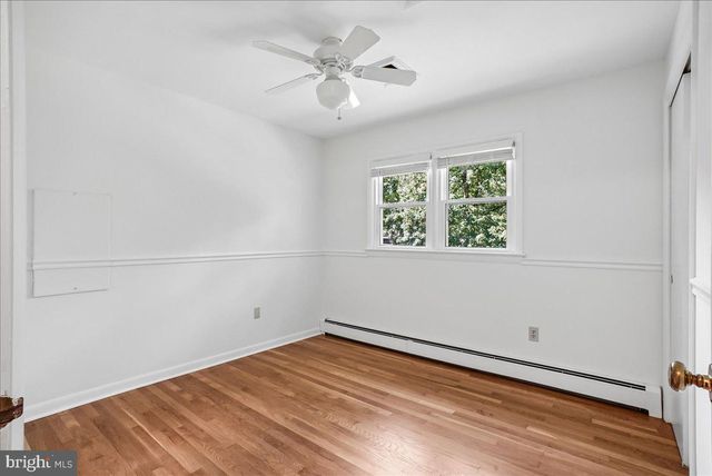 3403 VALEWOOD DR, Oakton, VA 22124