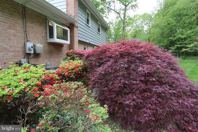 3403 VALEWOOD DR, Oakton, VA 22124