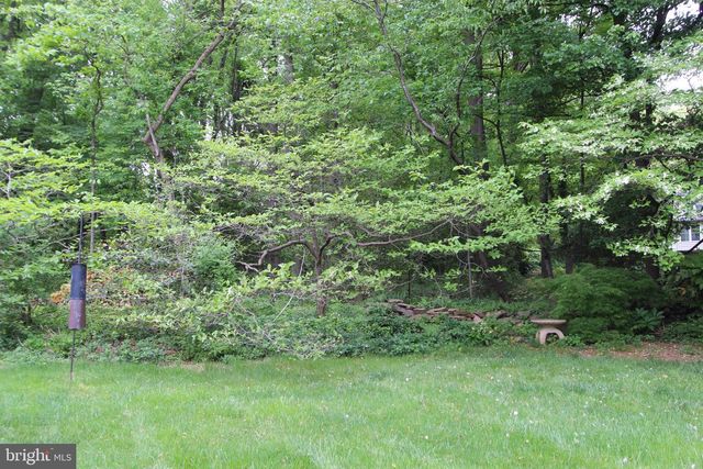 3403 VALEWOOD DR, Oakton, VA 22124
