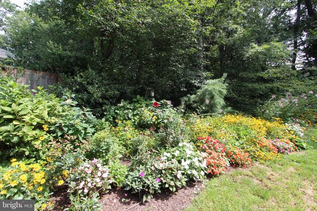 3403 VALEWOOD DR, Oakton, VA 22124
