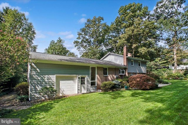 3403 VALEWOOD DR, Oakton, VA 22124