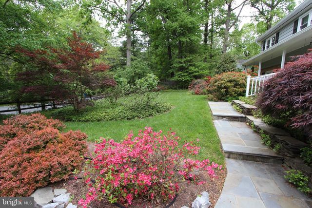 3403 VALEWOOD DR, Oakton, VA 22124