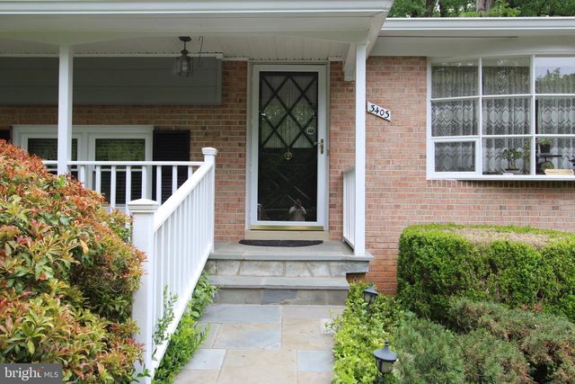 3403 VALEWOOD DR, Oakton, VA 22124