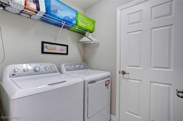 2351 Montserrat LN 101, Naples, FL 34120