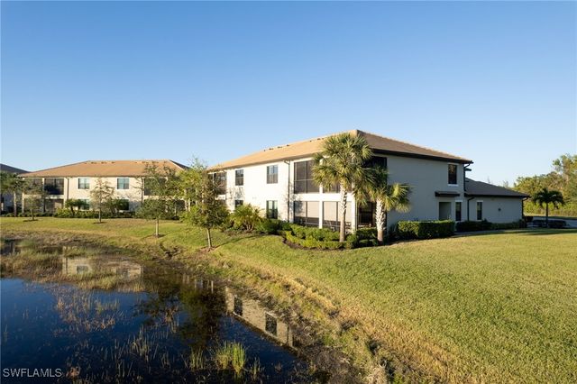 2351 Montserrat LN 101, Naples, FL 34120