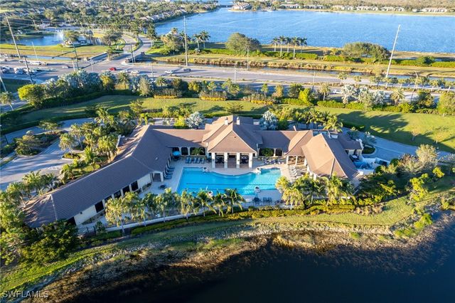 2351 Montserrat LN 101, Naples, FL 34120