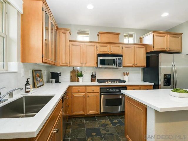 2684 Escala Circle, San Diego, CA 92108