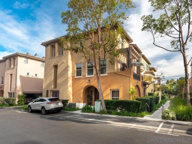 2684 Escala Circle, San Diego, CA 92108