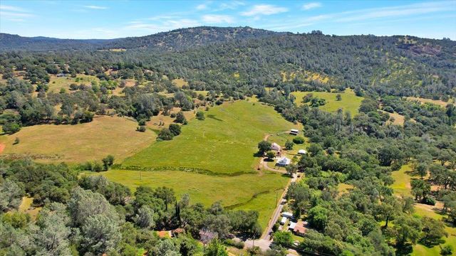 7133 Lilly Way, Browns Valley, CA 95918