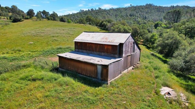 7133 Lilly Way, Browns Valley, CA 95918