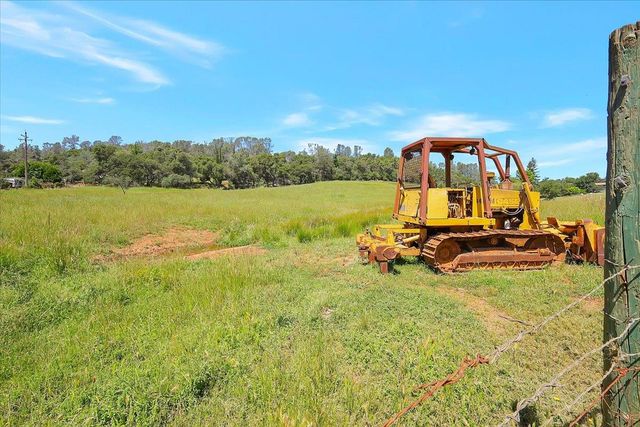 7133 Lilly Way, Browns Valley, CA 95918