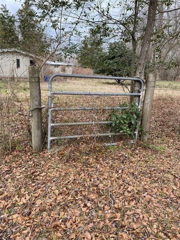 320 Old Perry Road, Marshallville, GA 31057