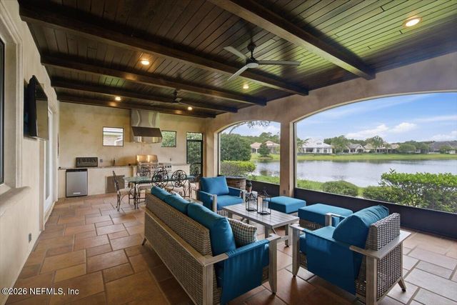 5226 COMMISSIONERS Drive, Jacksonville, FL 32224