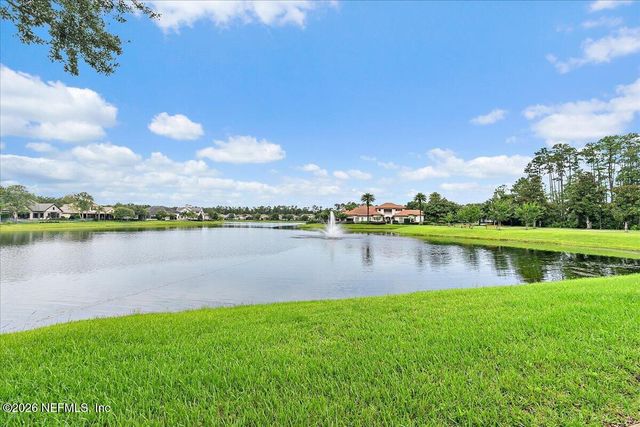 5226 COMMISSIONERS Drive, Jacksonville, FL 32224