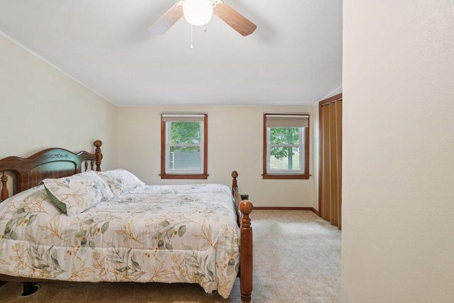 920 N Grandview BOULEVARD, Waukesha, WI 53188