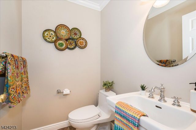 147 Winslow Ter, Glen Rock Boro, NJ 07452