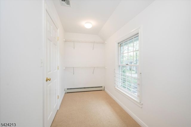 147 Winslow Ter, Glen Rock Boro, NJ 07452