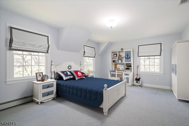 147 Winslow Ter, Glen Rock Boro, NJ 07452