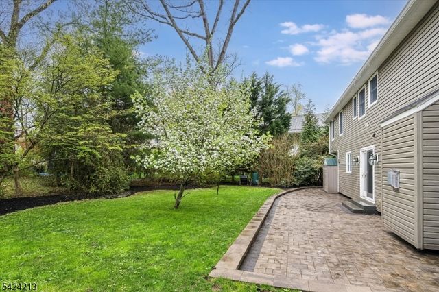 147 Winslow Ter, Glen Rock Boro, NJ 07452