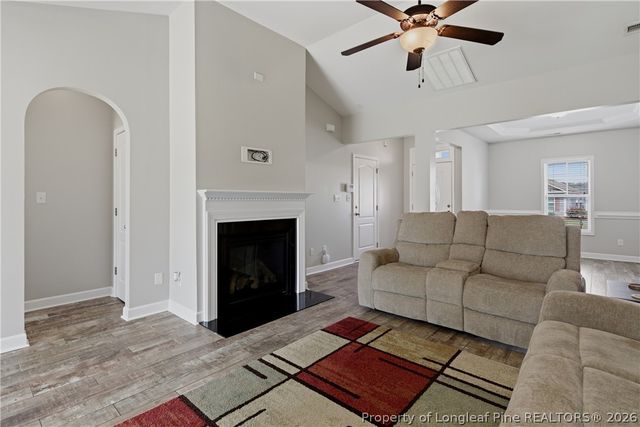 1094 Saint Johns Loop, Raeford, NC 28376