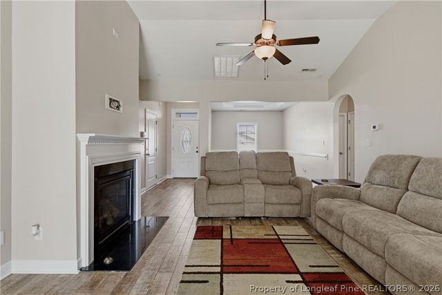 1094 Saint Johns Loop, Raeford, NC 28376