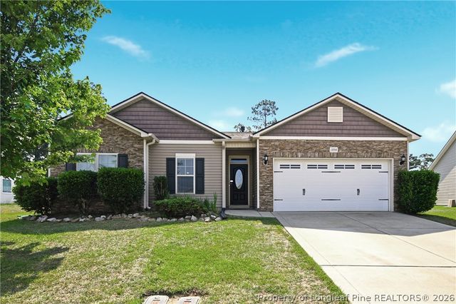 1094 Saint Johns Loop, Raeford, NC 28376