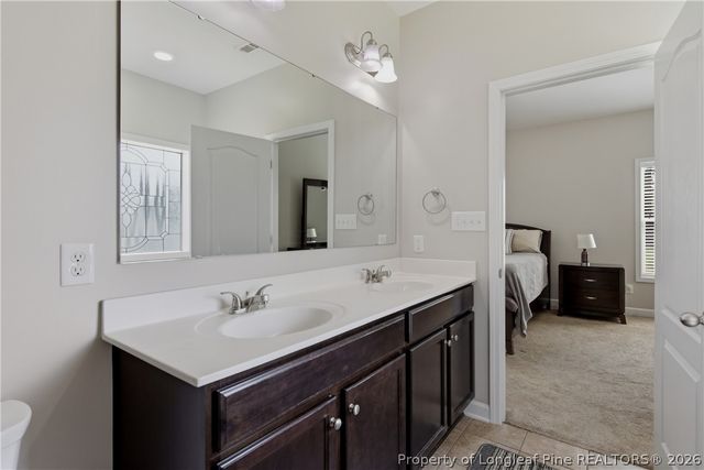 1094 Saint Johns Loop, Raeford, NC 28376