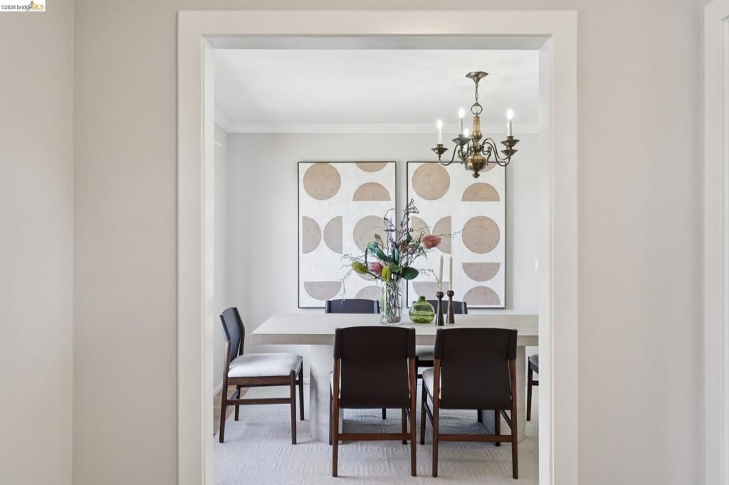 Image 8 of property listing at 410 410 Grizzly Peak Blvd, Berkeley, CA 94708