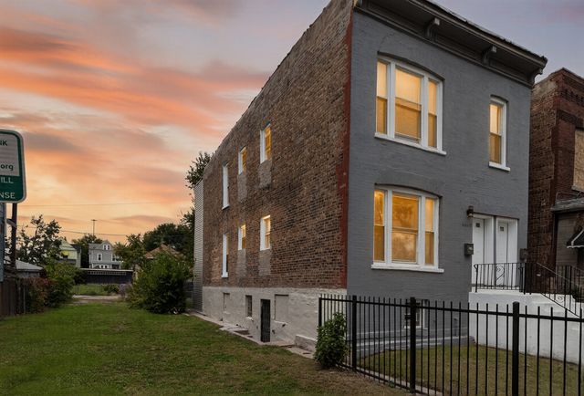 6660 S Michigan Avenue, Chicago, IL 60637