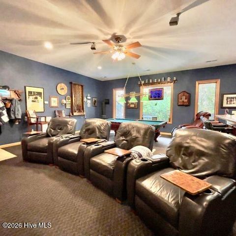 500 Holloway Road, Robbinsville, NC 28771