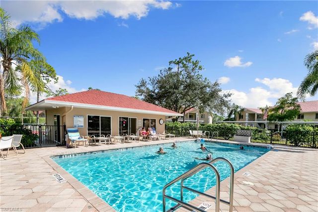 520 Augusta BLVD B204, Naples, FL 34113