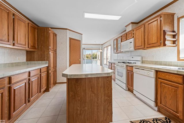 6218 Square Lake Drive, Kimball Twp, MI 48074