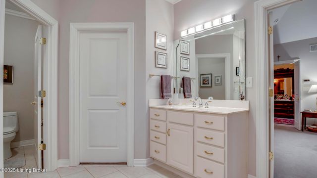 2621 Alia Cir, Louisville, KY 40222