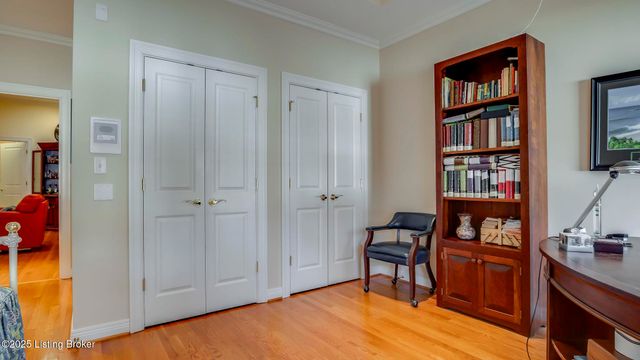 2621 Alia Cir, Louisville, KY 40222