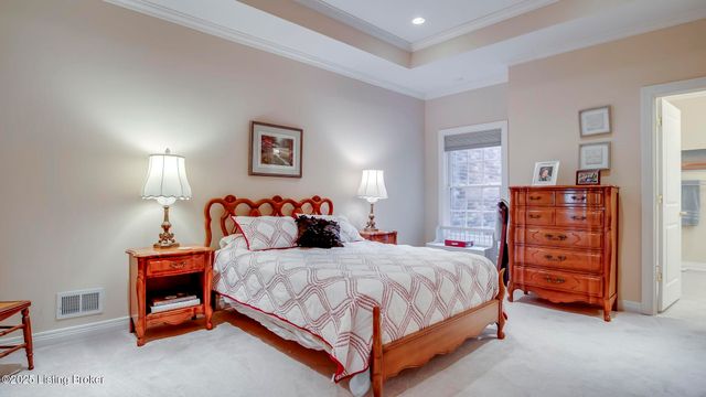 2621 Alia Cir, Louisville, KY 40222