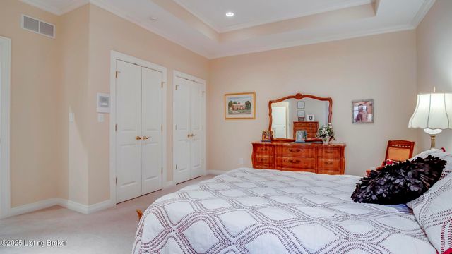 2621 Alia Cir, Louisville, KY 40222