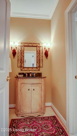 2621 Alia Cir, Louisville, KY 40222