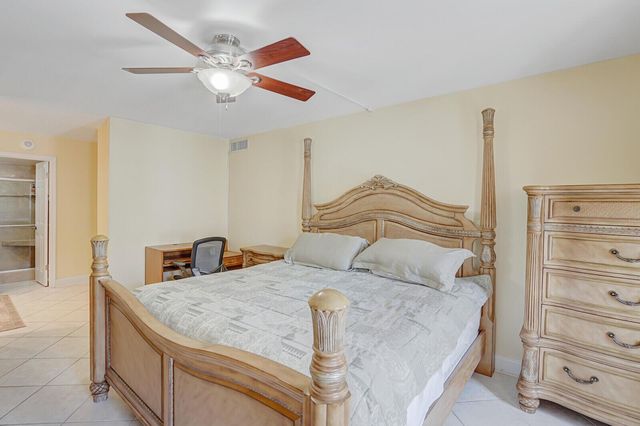 1000 S Ocean Boulevard 17b, Pompano Beach, FL 33062