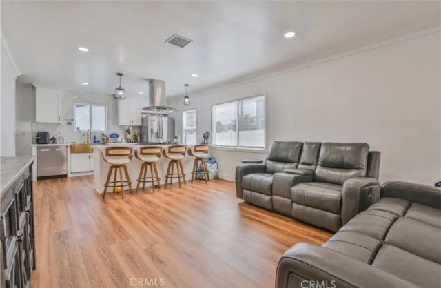 3206 W 59th Street, Los Angeles, CA 90043