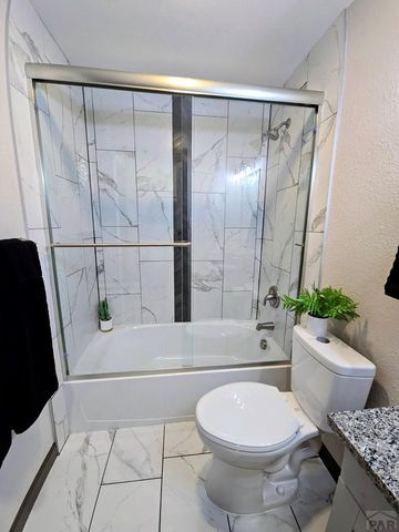 4205 St Clair Ave, Pueblo, CO 81005